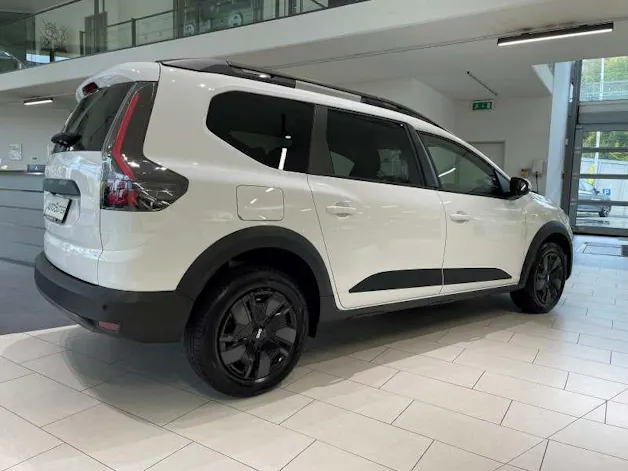 DACIA Jogger 1.0 TCe Expression