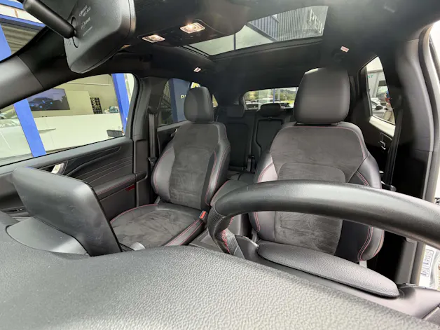 FORD Kuga 2.5 Plug-in Hybrid ST-Line X
