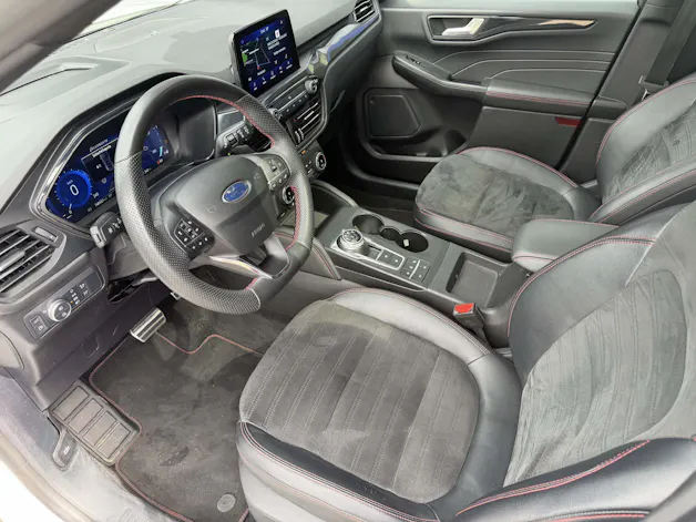 FORD Kuga 2.5 Plug-in Hybrid ST-Line X