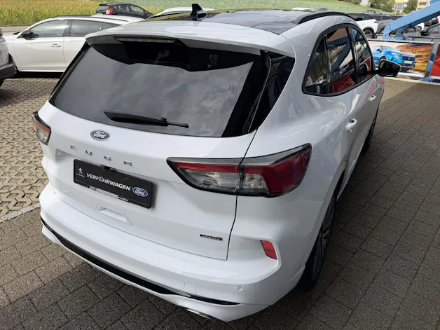 FORD Kuga 2.5 Plug-in Hybrid ST-Line X
