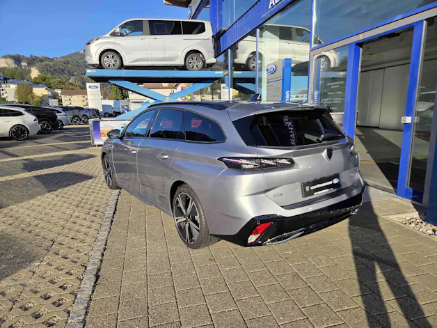 PEUGEOT 308 SW 1.2 Hybrid GT *5 Jahre Werksgarantie*
