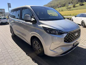 FORD Tourneo C Bus 340 L1 2.5 Duratec 233 Titanium PHEV 9 Plätzer