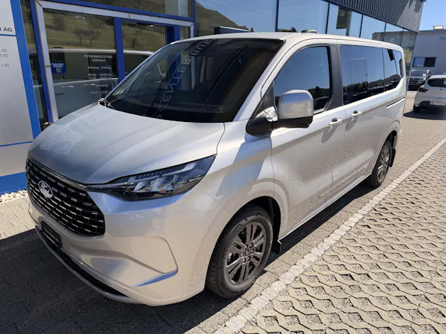 FORD Tourneo C Bus 340 L1 2.5 Duratec 233 Titanium PHEV 9 Plätzer