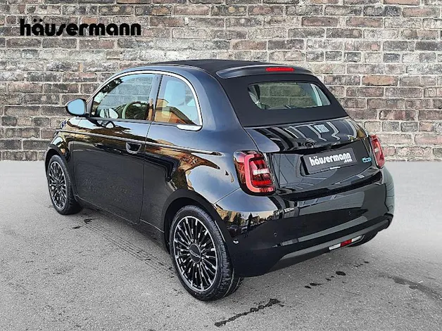FIAT 500 Cabrio La Prima