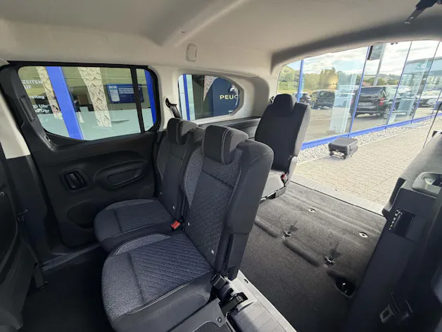 PEUGEOT Rifter Long 1.5 HDi 7-Plätzer Family Edition 1.9% Leasing