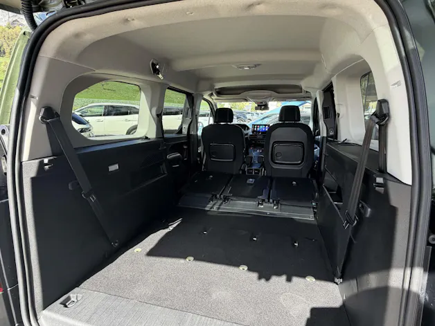 PEUGEOT Rifter Long 1.5 HDi 7-Plätzer Family Edition 1.9% Leasing