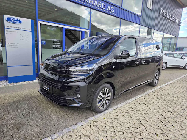PEUGEOT Traveller Standard 2.2 BlueHDi 180 Family Edition S/S