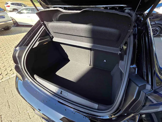 PEUGEOT 208 1.2 Hybrid Allure Premium