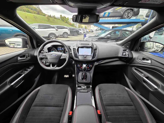 FORD Kuga 2.0 EcoB ST-Line X High