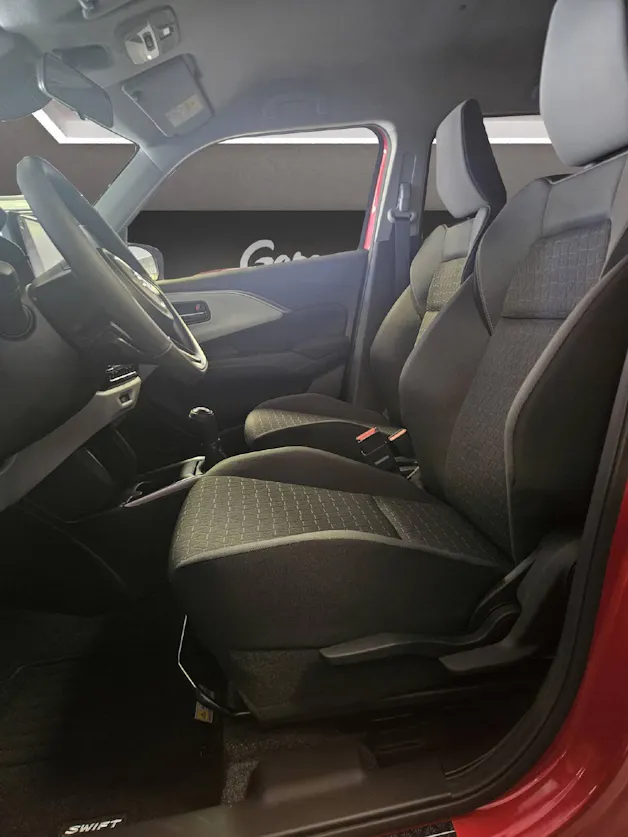 Suzuki Swift 1.2 Piz Sulai Top Hybrid 4x4