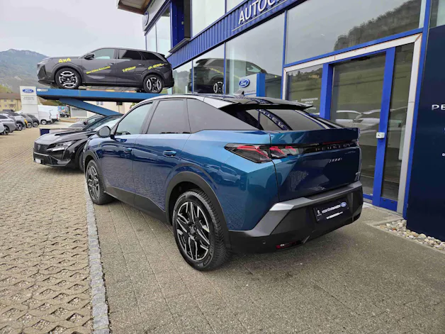 PEUGEOT 3008 1.2 Hybrid GT