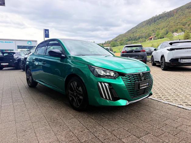 PEUGEOT 208 1.2 Hybrid Envy