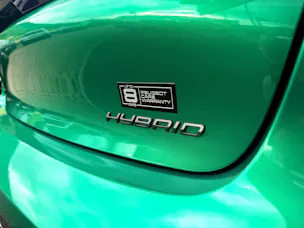 PEUGEOT 208 1.2 Hybrid Envy