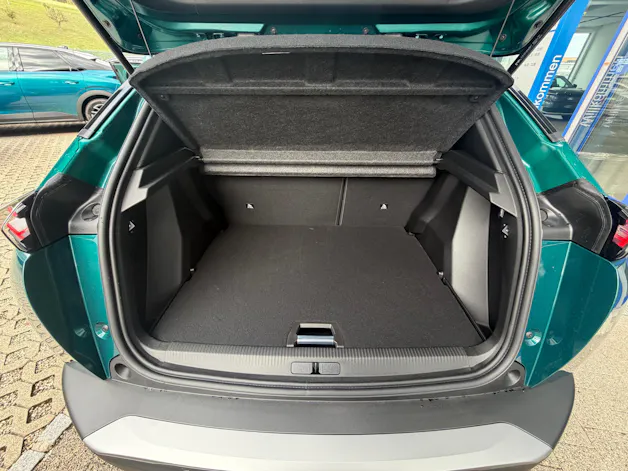 PEUGEOT 2008 1.2 Hybrid Envy