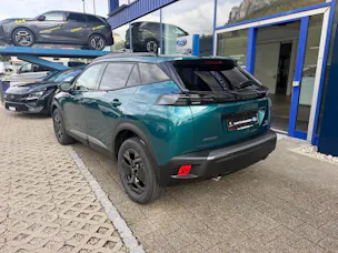 PEUGEOT 2008 1.2 Hybrid Envy