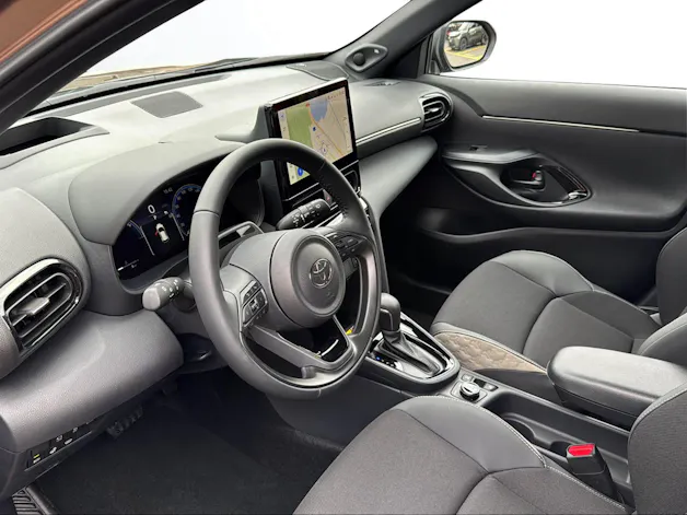 Toyota Yaris Cross 1.5 VVT-i HSD Premium AWD-i