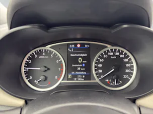 NISSAN Micra 1.0 IG-T Tekna