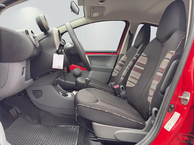 CITROEN C1 1.0i Chic SensoDrive