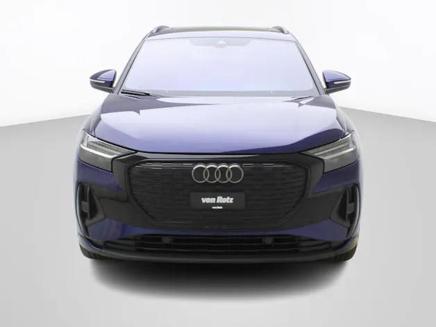 AUDI Q4 e-tron 55 S line quattro