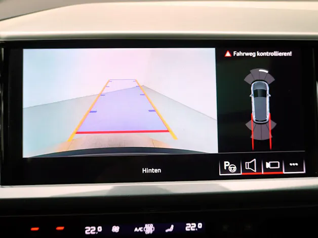 AUDI Q4 e-tron 55 S line quattro
