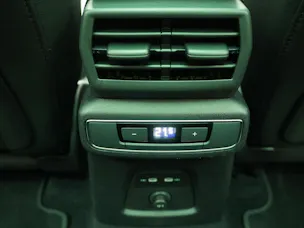 AUDI Q4 e-tron 55 S line quattro