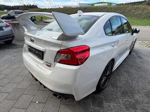 Subaru WRX STI 2.5 T Luxury