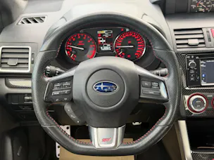 Subaru WRX STI 2.5 T Luxury