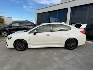 Subaru WRX STI 2.5 T Luxury