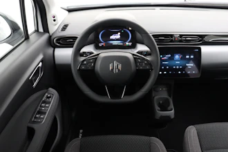 https://vehicle.imgix.net/4536512/ae360c4e-1e7e-48d3-b5c9-937ceed62daf.JPG