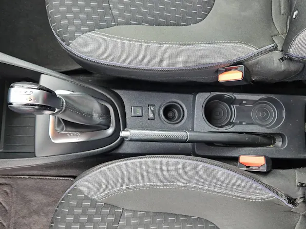 RENAULT Captur 1.2 TCe Intens EDC S/S