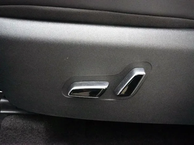 BYD Dolphin Surf Boost