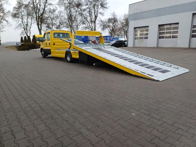 IVECO 72 C 18H A8 Abschleppwagen