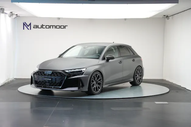 AUDI RS3 Sportback 2.5 TSI quattro S-tronic *Daytonagrau Polarmatt* *KW Gewindefahrwerk* *Carbon*