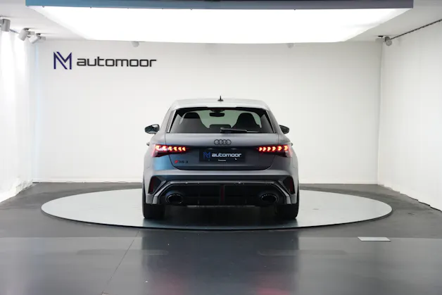 AUDI RS3 Sportback 2.5 TSI quattro S-tronic *Daytonagrau Polarmatt* *KW Gewindefahrwerk* *Carbon*