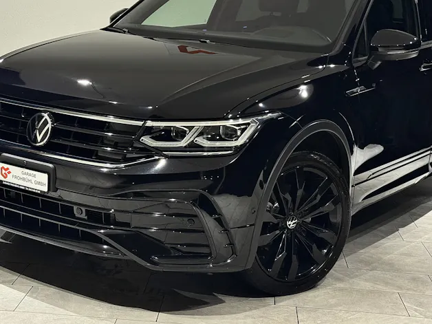 VW Tiguan 2.0TSI R-Line 4Motion DSG | Black Edition | AHK |