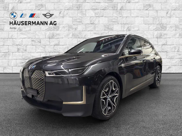BMW iX xDrive40