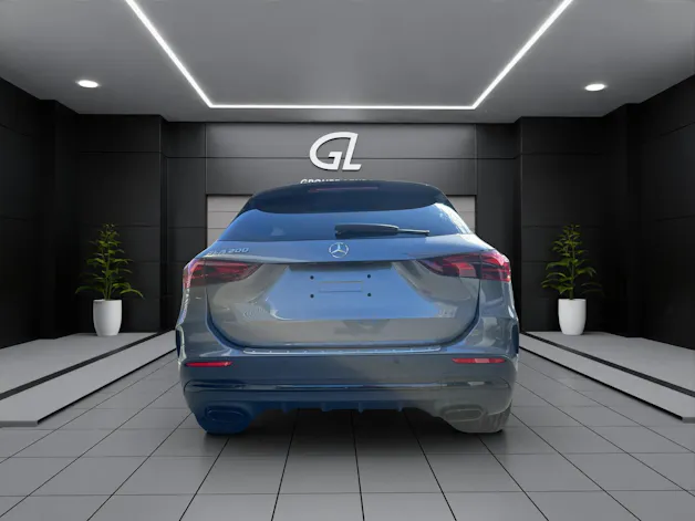 MERCEDES-BENZ GLA 200 Night Star 7G-DCT