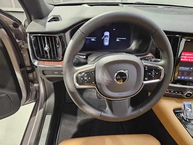 VOLVO V60 2.0 T6 TE Ultra Dark eAWD