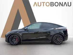 Tesla Model Y Performance D Anhängerkupplung SOH 95.5%