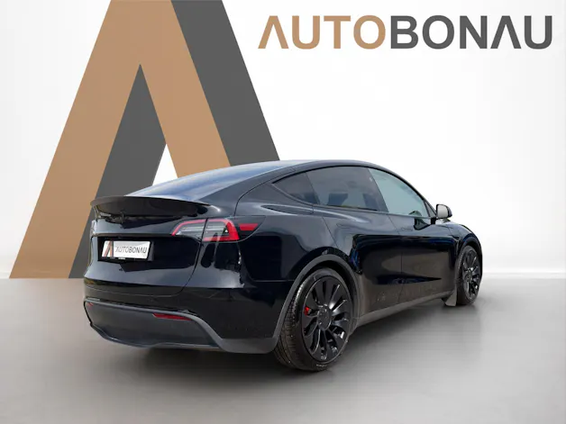Tesla Model Y Performance D Anhängerkupplung SOH 95.5%