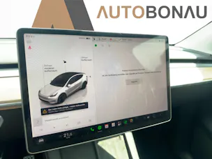 Tesla Model Y Performance D SOH 95.1% Anhängerkupplung