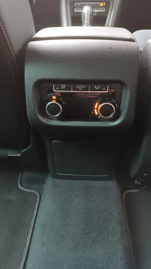 SEAT Alhambra 2.0 TDI 4Drive SWISS FR