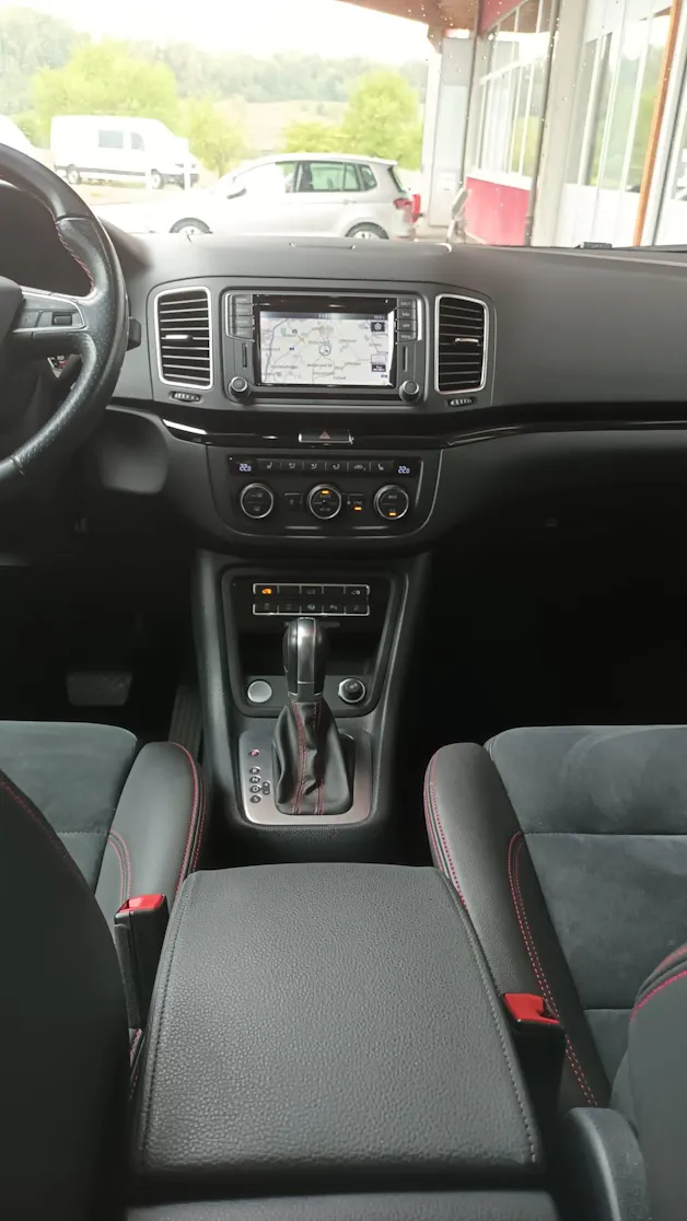 SEAT Alhambra 2.0 TDI 4Drive SWISS FR