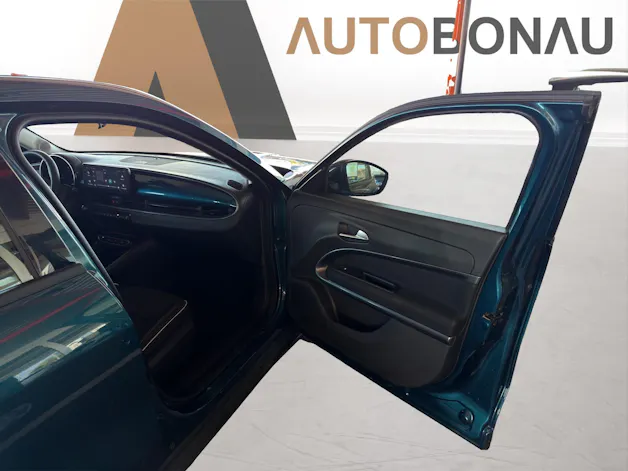 FIAT 600 1.2 Hybrid 145 Cult