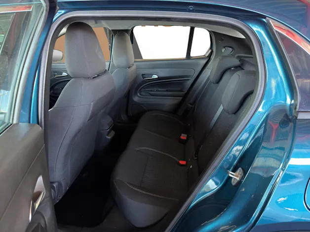 FIAT 600 1.2 Hybrid 145 Cult