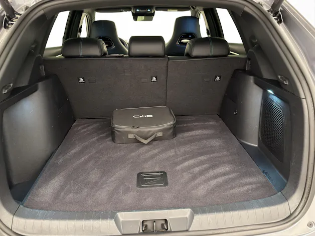 BYD Seal U DM-i Design AWD