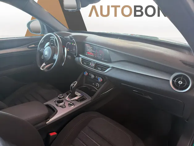 ALFA ROMEO Stelvio 2.0 MA 280 AT8 Sprint Q4