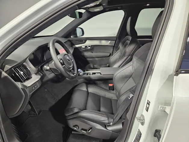 VOLVO XC90 2.0 T8 TE Black Edition eAWD