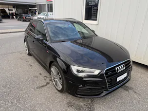 AUDI A3 Sportback 2.0 TDI Ambition S-tronic mit S-Line