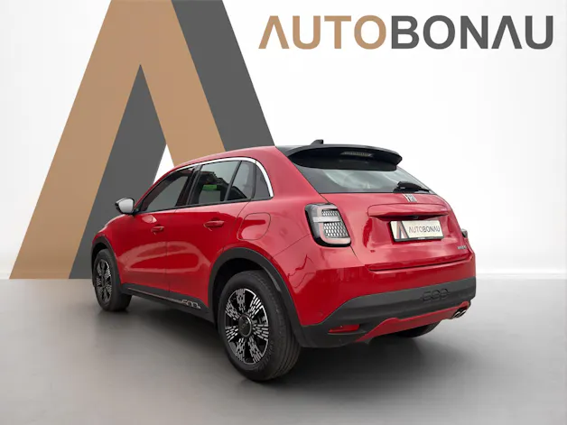 FIAT 600 1.2 Hybrid 145 Cult